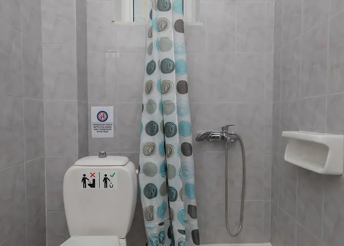 White House & Apartment *